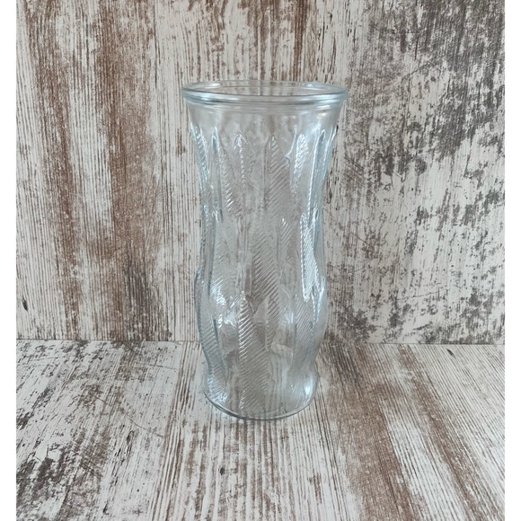 Brody Co. glass vase - Picture 2 of 2